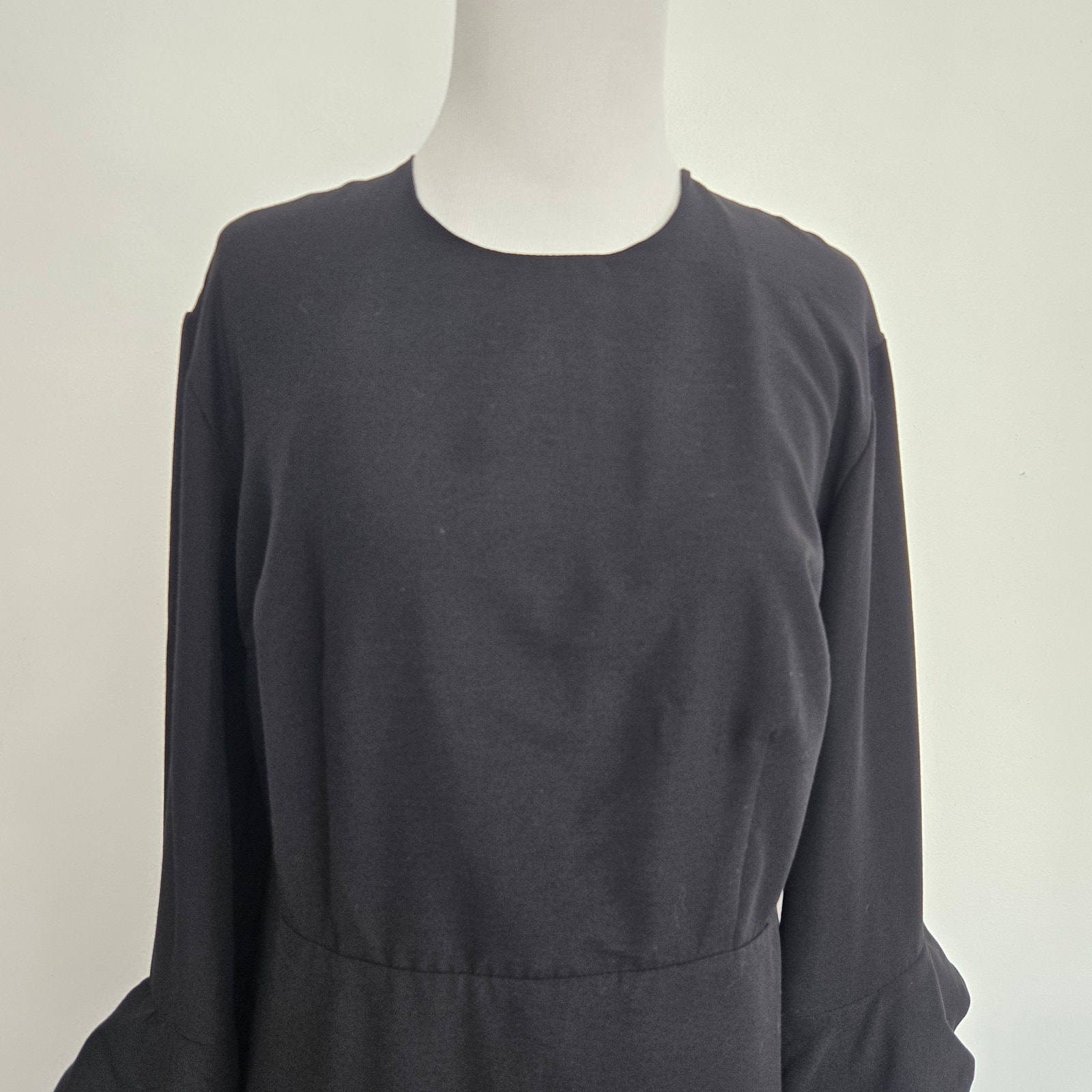 Annah Hariri Women Classic Modest Black Dress Bell Sleeve Chic Modern Long 12 — image 4 of 8